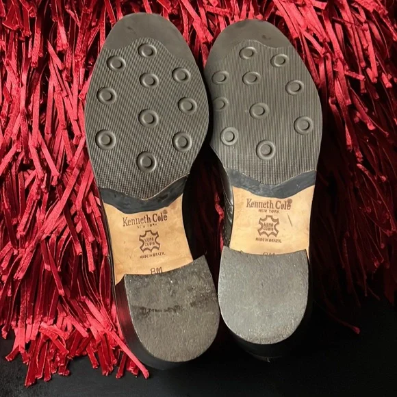 Kenneth Cole wingtip Leather stacked wood heel brown leather perf. vintage pump - Picture 9 of 12